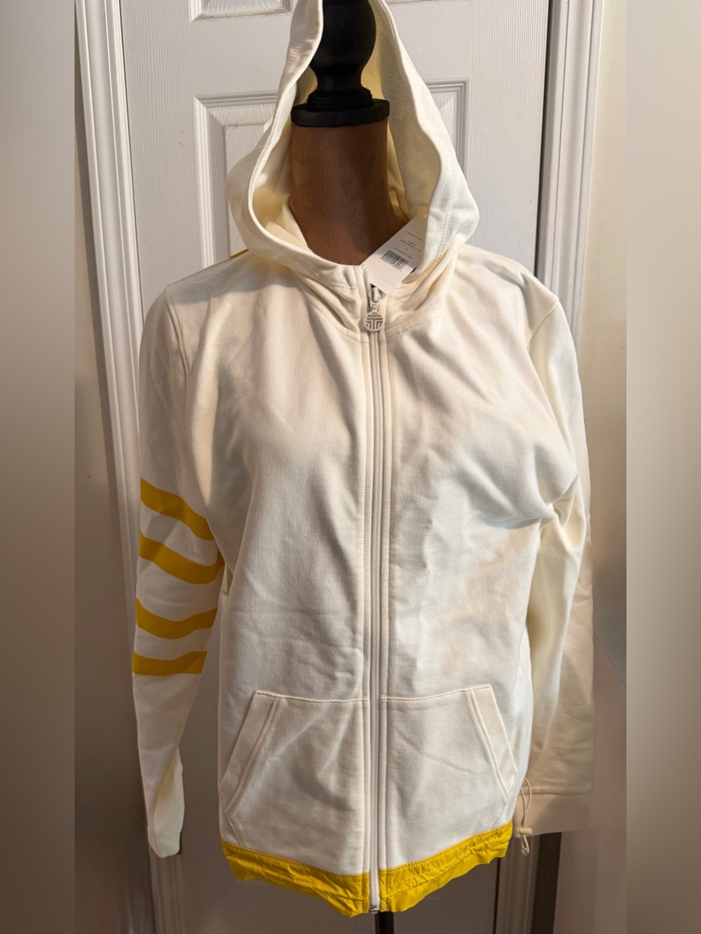 Tory Sport Cream Zip-Up Hoodie with Graphic Yellow Sleeve Stripes